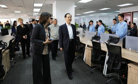 韩启德在京调研互联网家政服务业发布