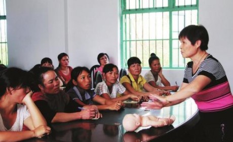 河北：迁安市就业服务局家庭服务类培训助推妇女就业